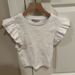 zara white short sleeve ribbed ruffle top, worn once